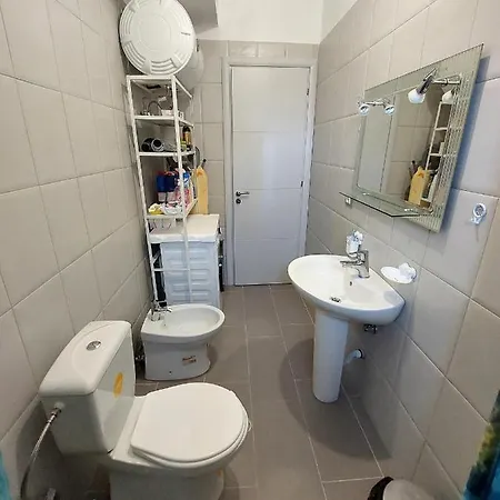 Tina's 1-bedroom *