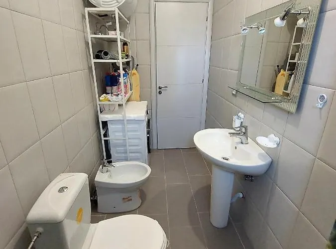 Tina's 1-bedroom *