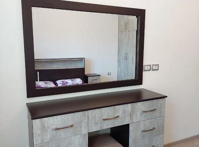 Tina's 1-bedroom * Gjirokastër